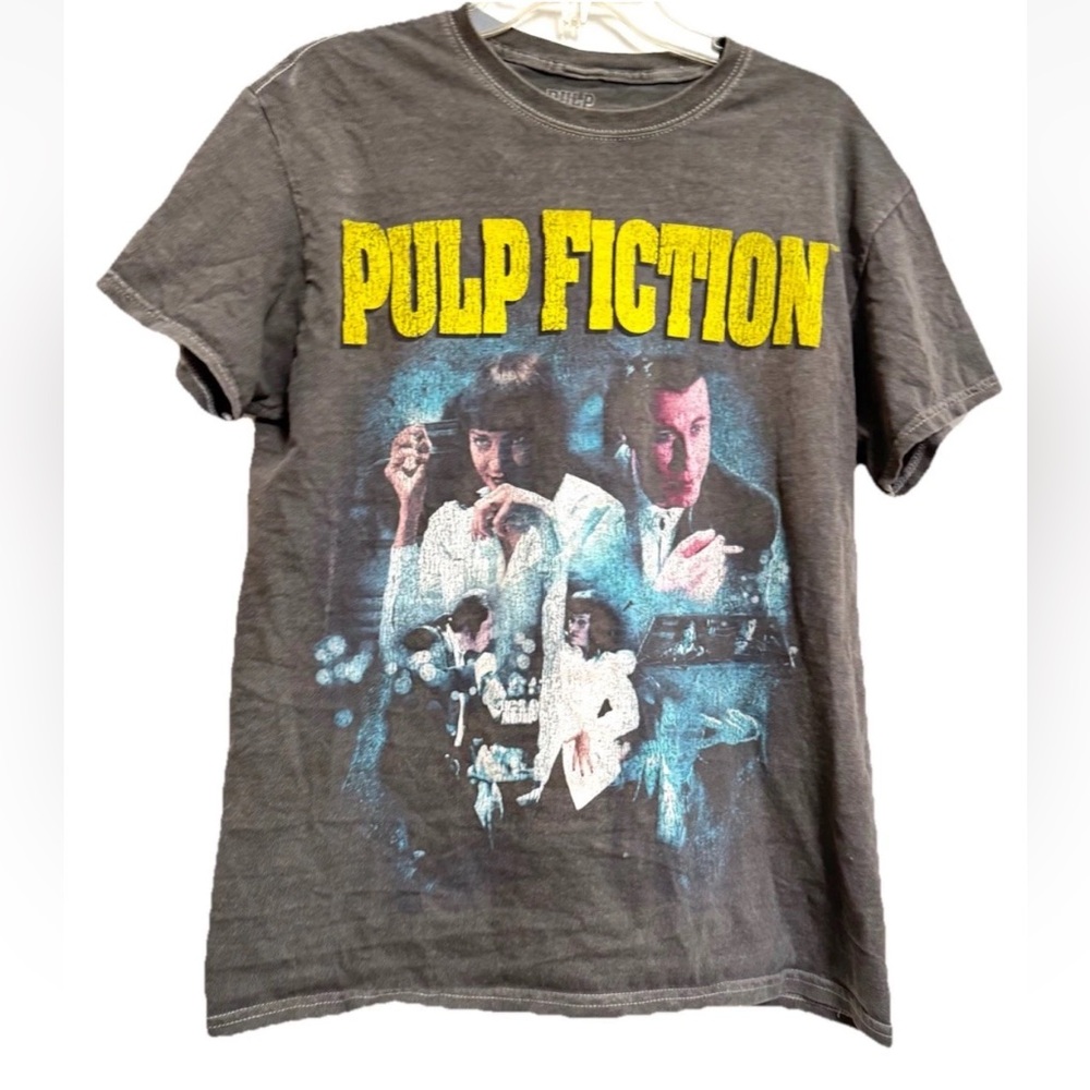 Pulp Fiction Shirt Mens Medium Gray Movie Promo Graphic Faded Tee Tarantino